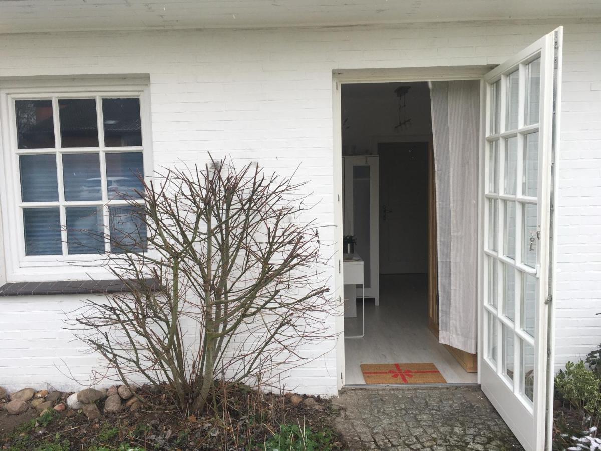 Budget-Unterkunft Im Wunderschonen Haus Mit Herrlichem Panoramablick Lüneburg Eksteriør bilde