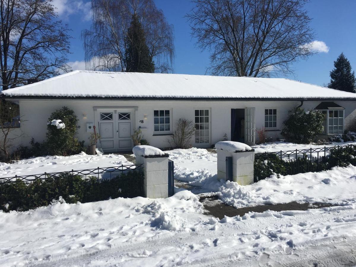 Budget-Unterkunft Im Wunderschonen Haus Mit Herrlichem Panoramablick Lüneburg Eksteriør bilde